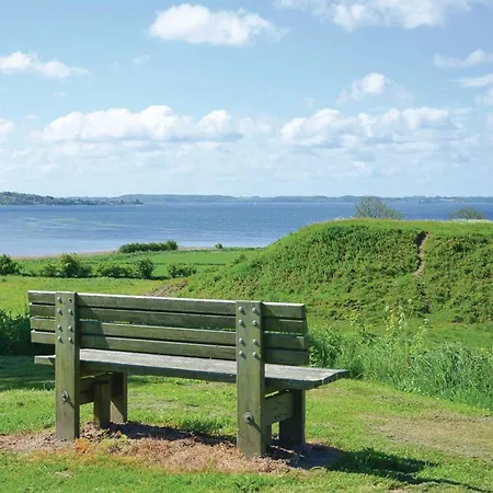 Three-bedroom In بيت للعطل Egernsund