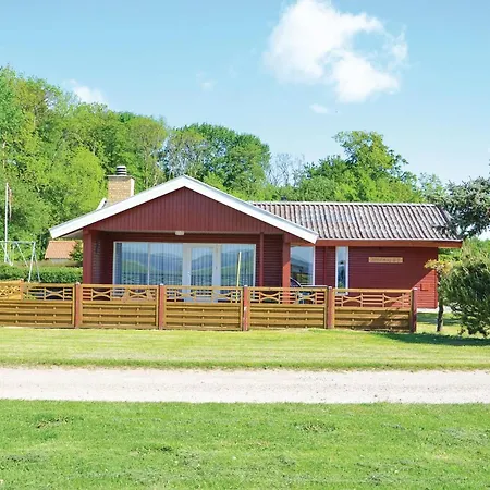 Three-bedroom In بيت للعطل *